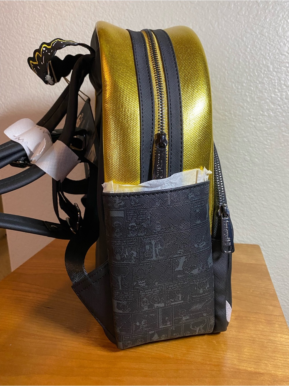 Peanuts Gold & Black Mini Backpack - Picture 3 of 6